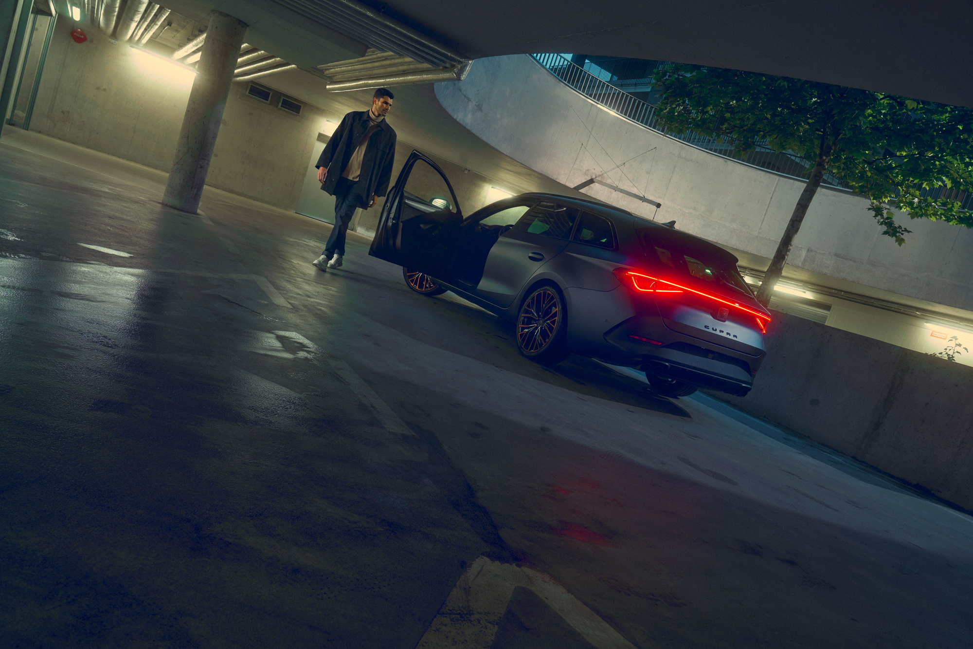 Cupra — photograph 09