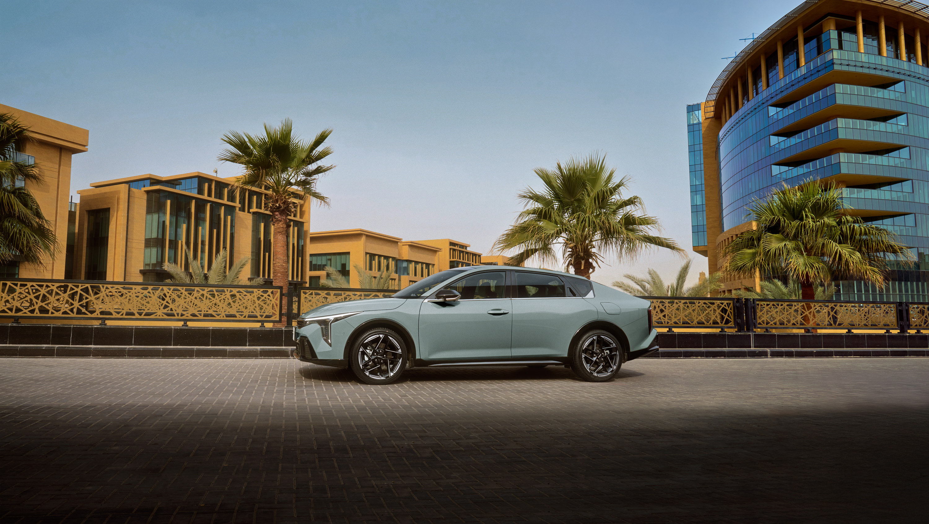 KIA K4 — photograph 09