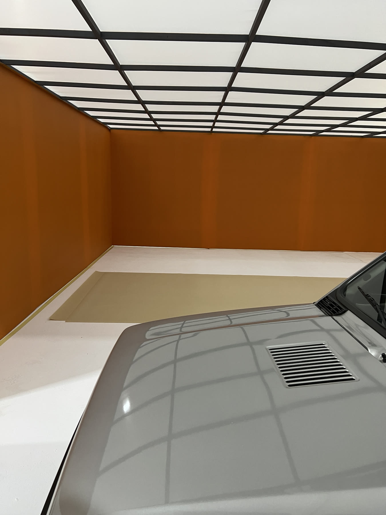 Office Hours behind the scenes — Car placement