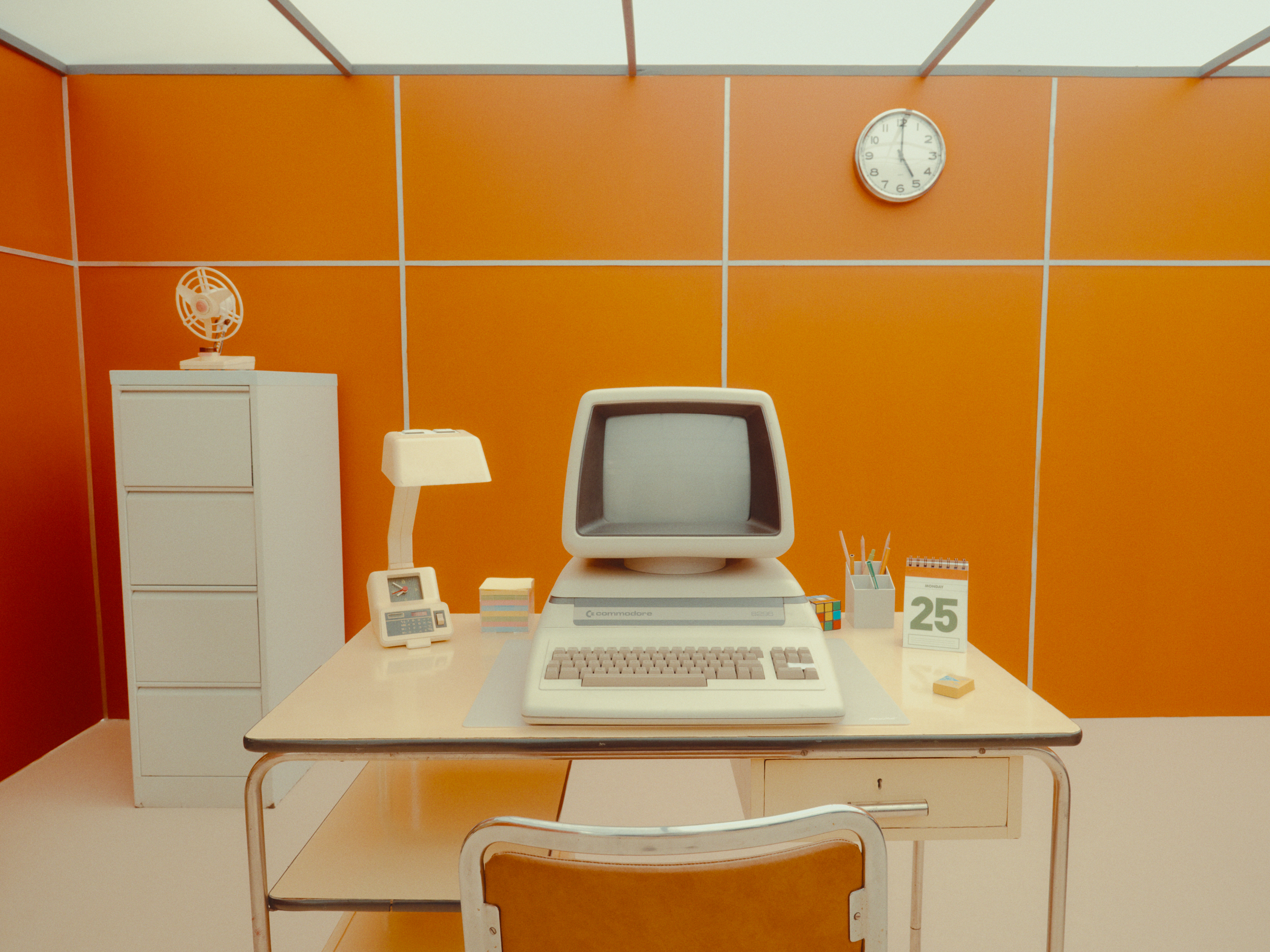 Office Hours — photograph 09