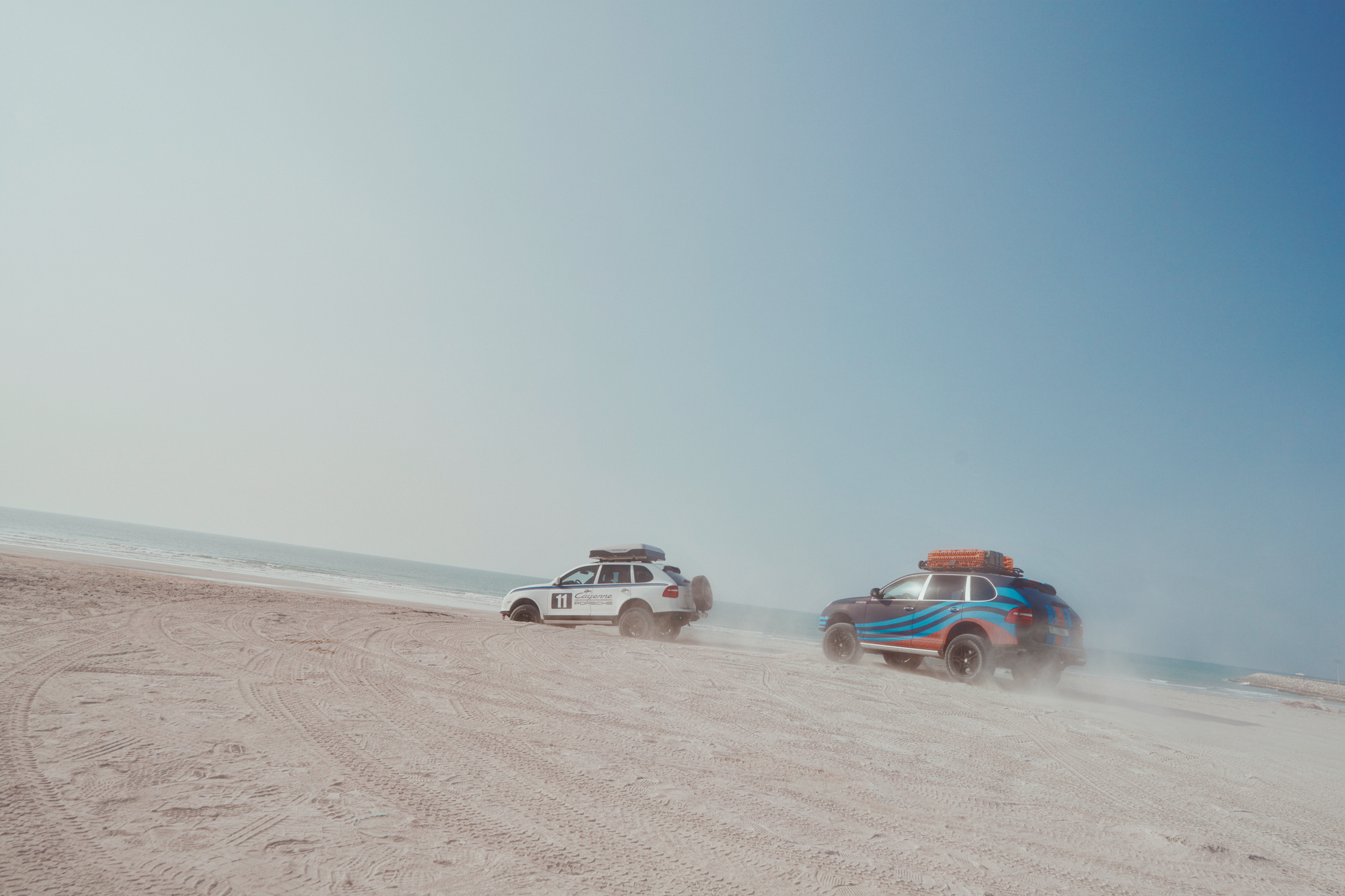 Porsche Cayenne — photograph 12