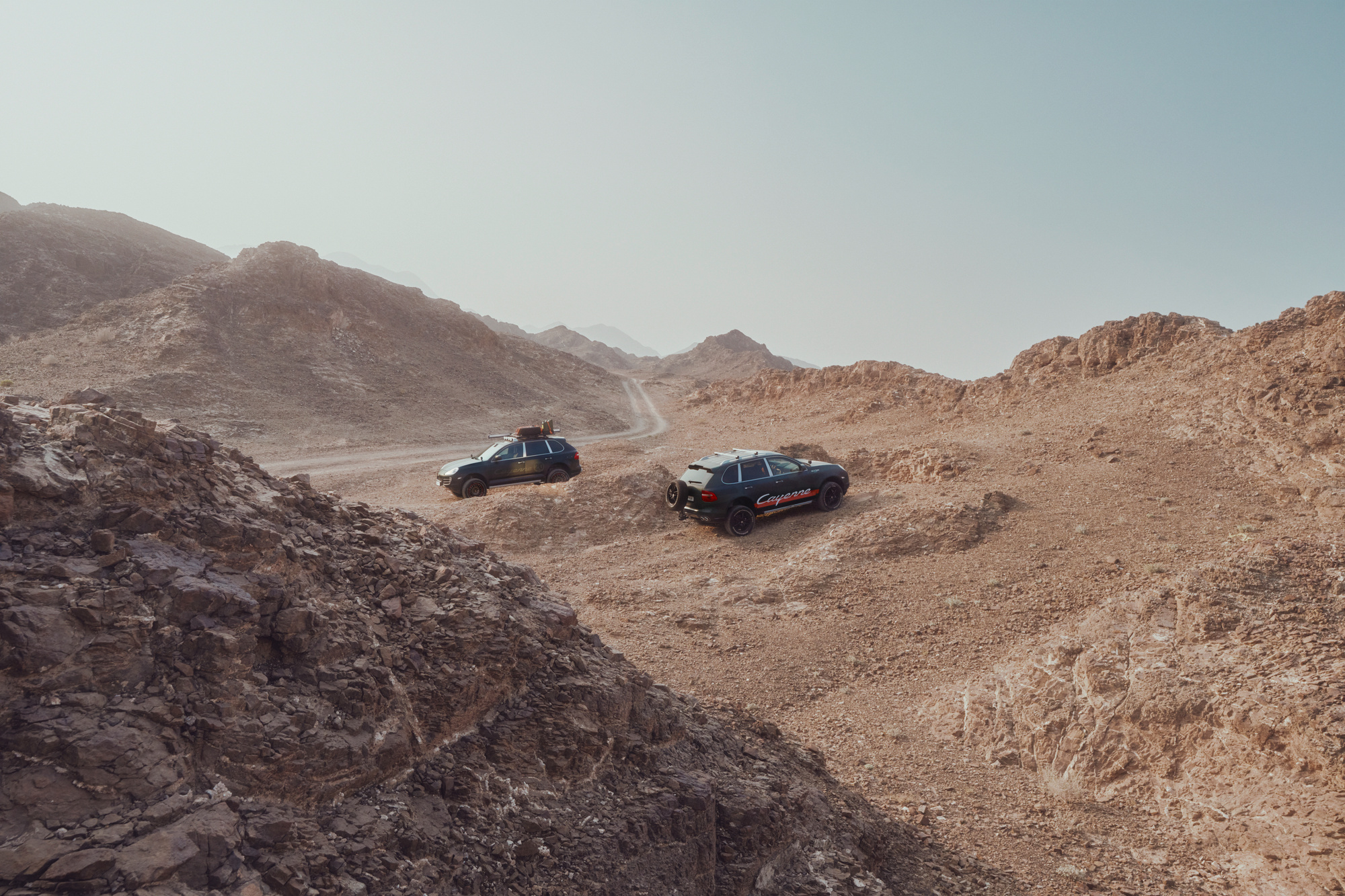 Porsche Cayenne — photograph 16