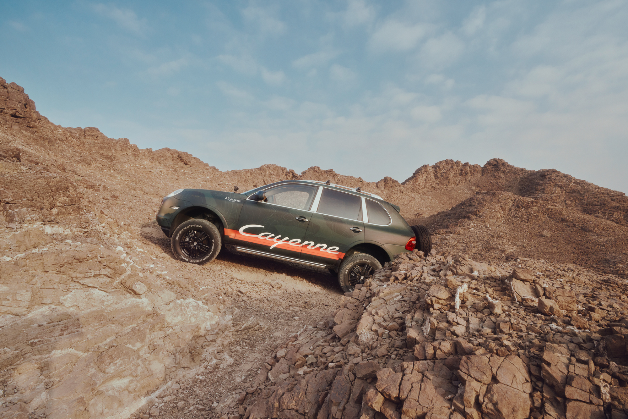 Porsche Cayenne — photograph 17