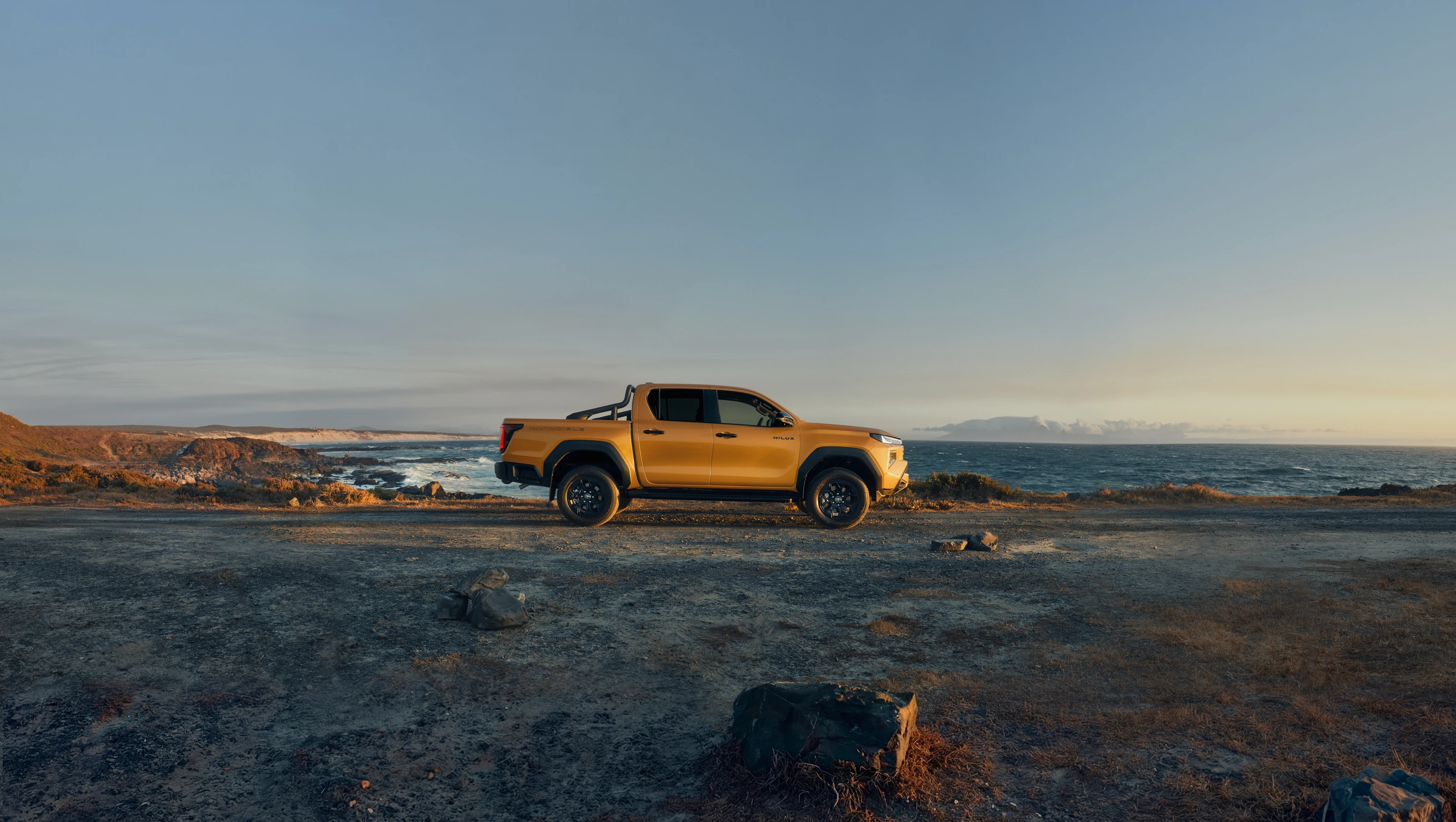 Toyota Hilux campaign photograph, SHOT 03